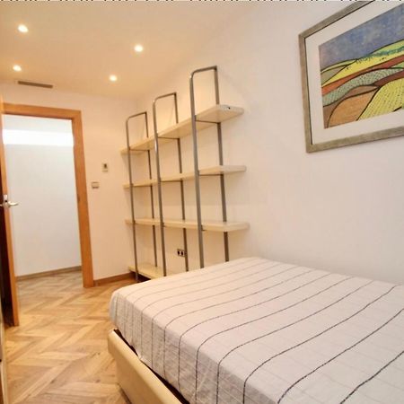 Lujoso apartamento en 1ª línea recién reformado Santa Pola Esterno foto